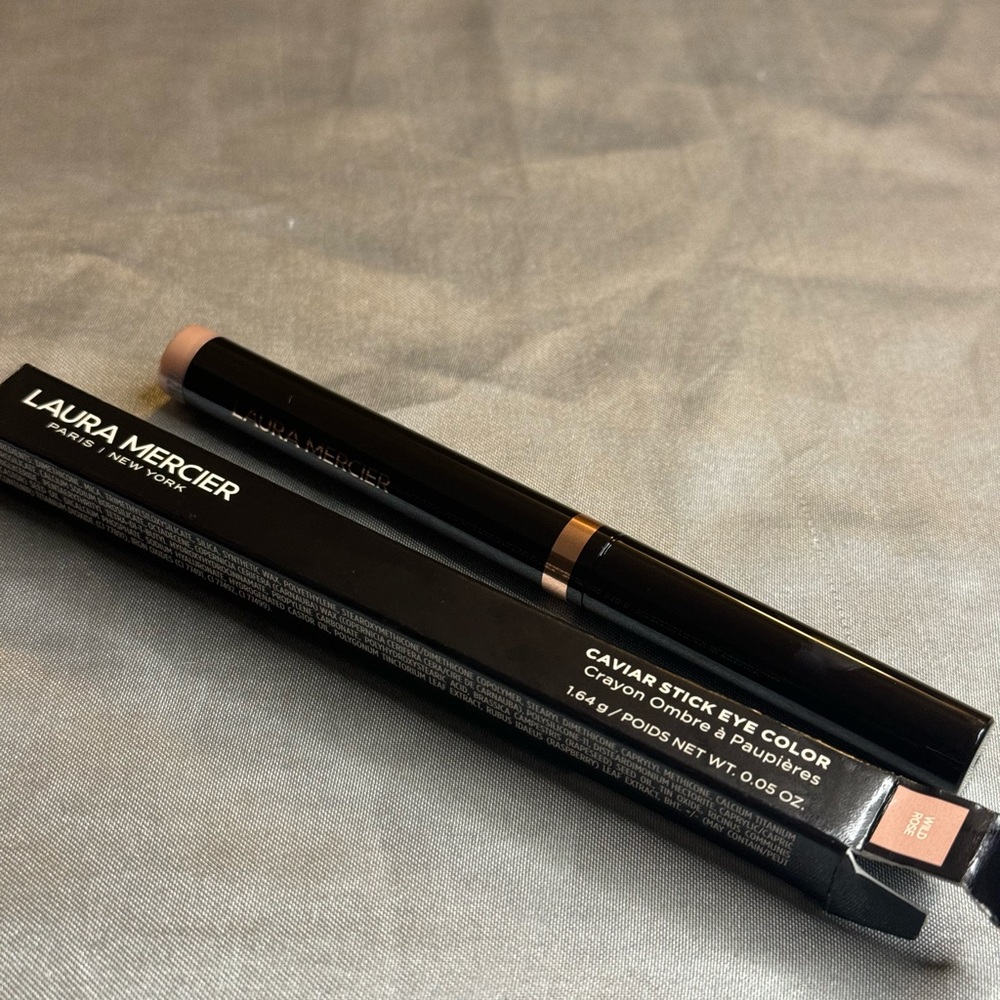 Laura Mercier Caviar Stick Eyeshadow - Picture 3 of 4